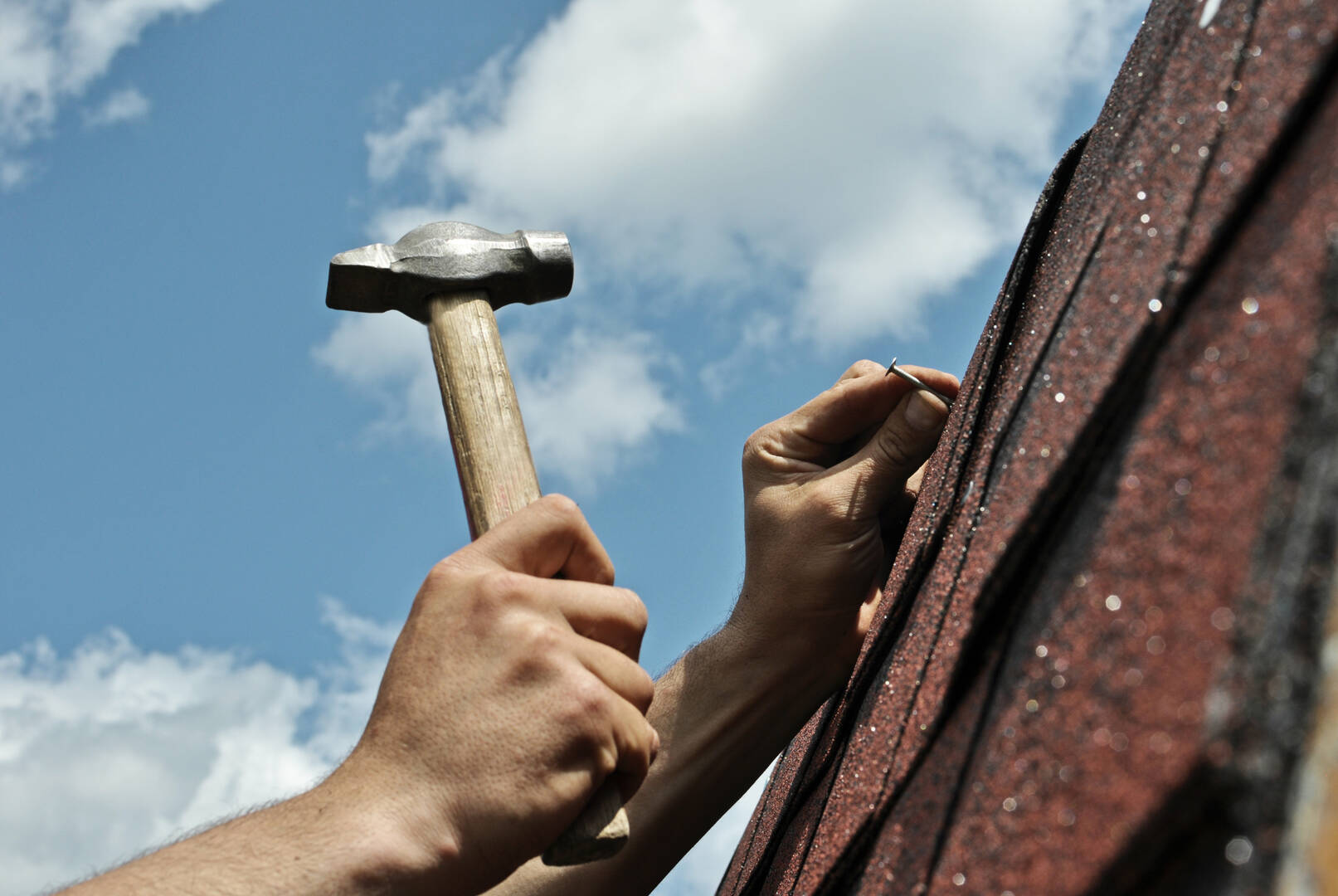 Sykes Roofing logo